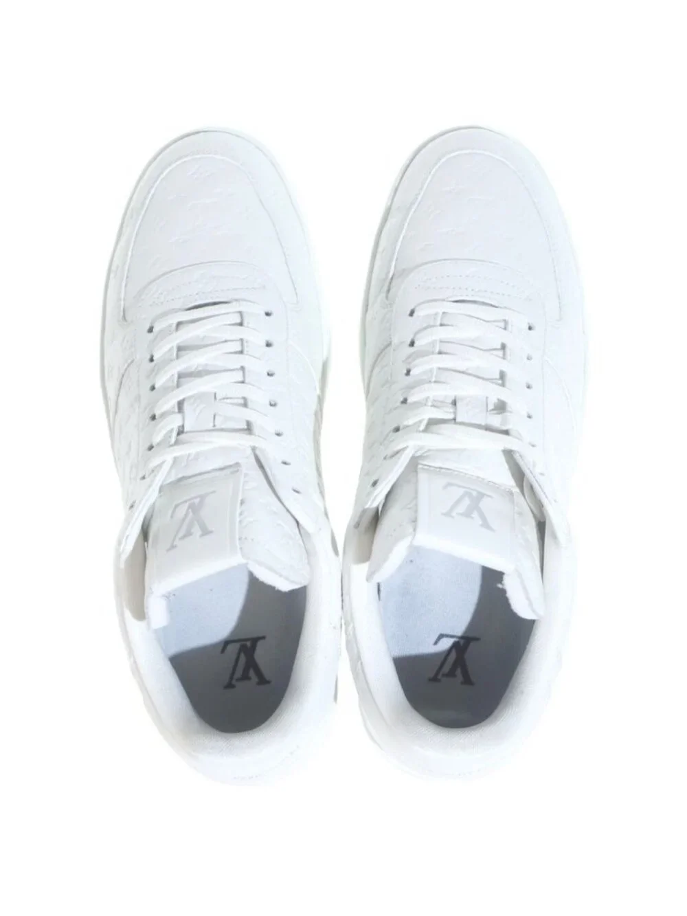 Louis Vuitton Rivoli Line Low Cut Sneakers Monogram White 1 Aari